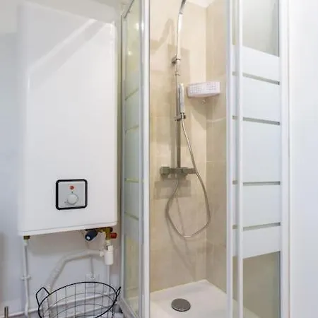 Condamine/batignolles : Cosy Studio
